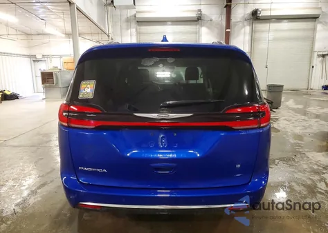 2021 Chrysler Pacifica Touring L from USA, damaged, VIN 2C4RC1BG8MR585002